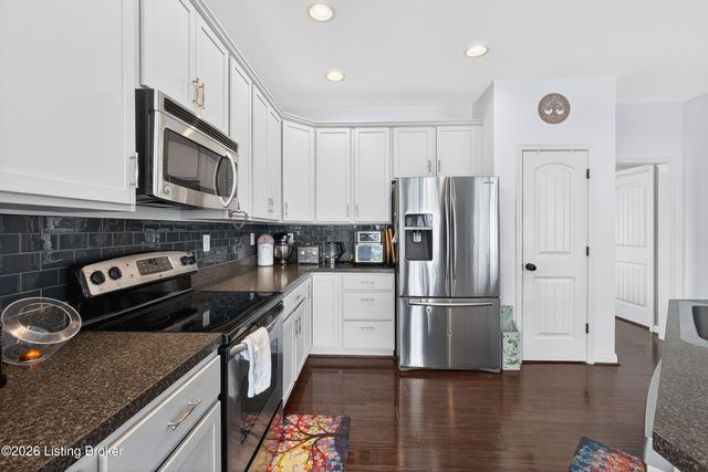 7676 Celebration Way, Crestwood, KY 40014