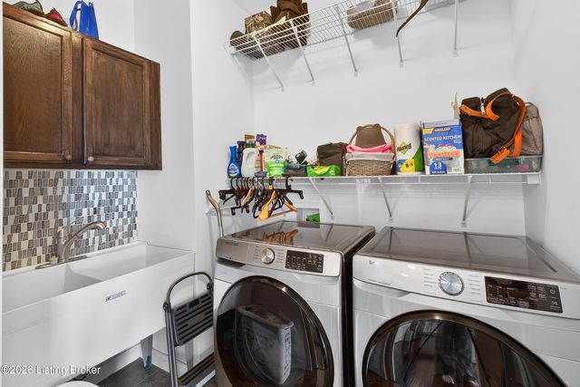 7676 Celebration Way, Crestwood, KY 40014