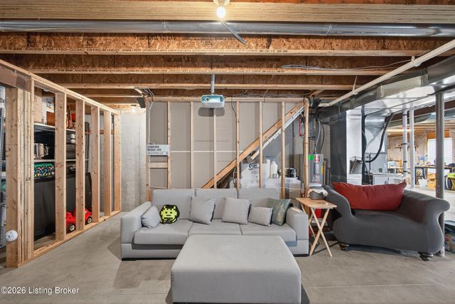 7676 Celebration Way, Crestwood, KY 40014