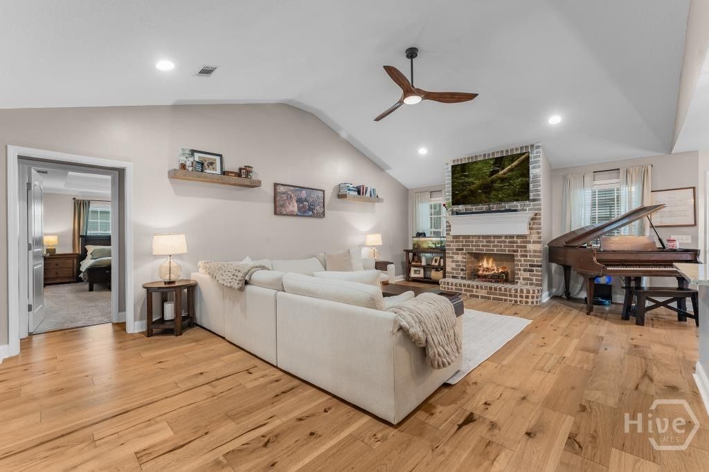 Image 7 of property listing at 221 Zittrouer Road, Guyton, GA 31312