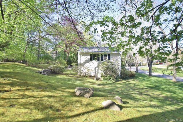 74 Hungerford Road, Briarcliff Manor, NY 10510