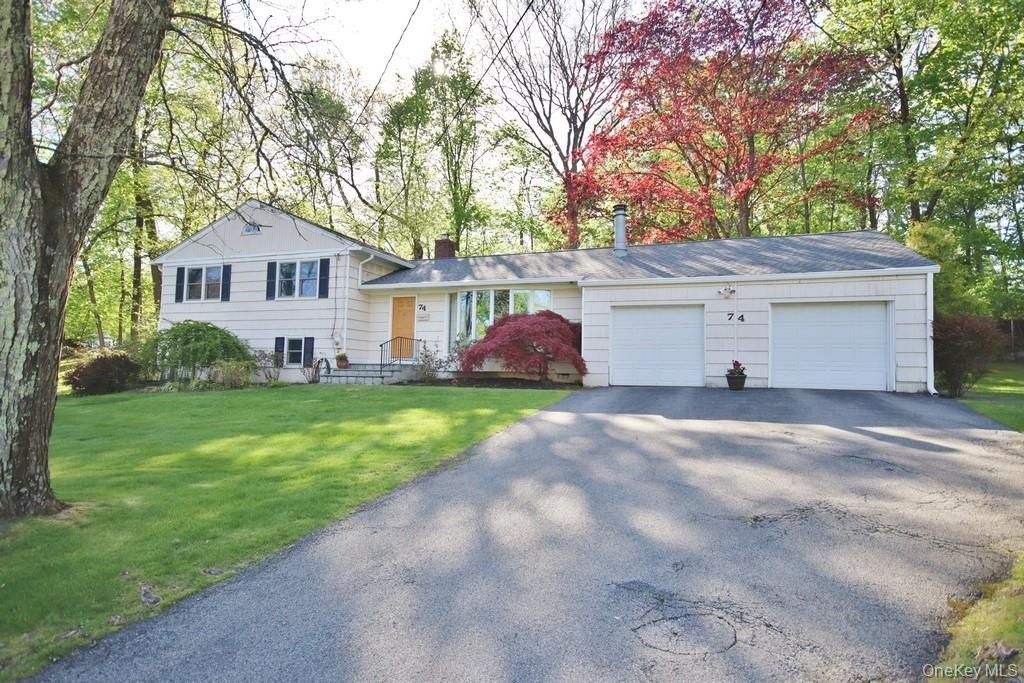 74 Hungerford Road, Briarcliff Manor, NY 10510