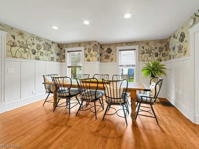 132 South Franklin Street, Chagrin Falls, OH 44022