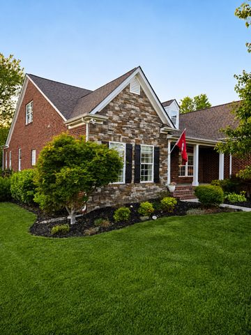 2205 Dominick Dr, Nolensville, TN 37135
