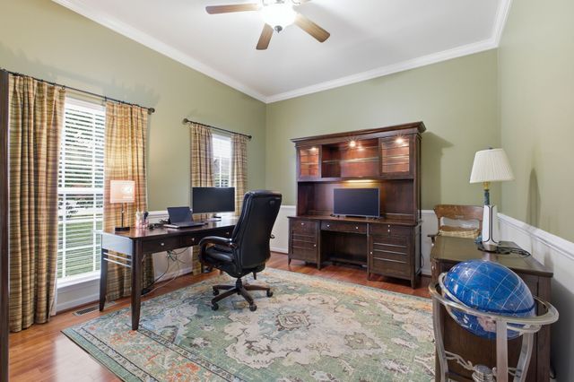 2205 Dominick Dr, Nolensville, TN 37135