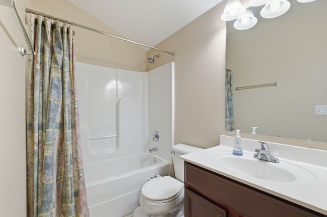 2205 Dominick Dr, Nolensville, TN 37135