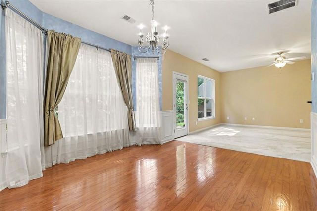 240 Parc View Lane, Woodstock, GA 30188