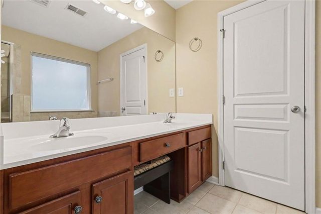 240 Parc View Lane, Woodstock, GA 30188