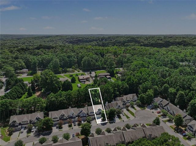 240 Parc View Lane, Woodstock, GA 30188