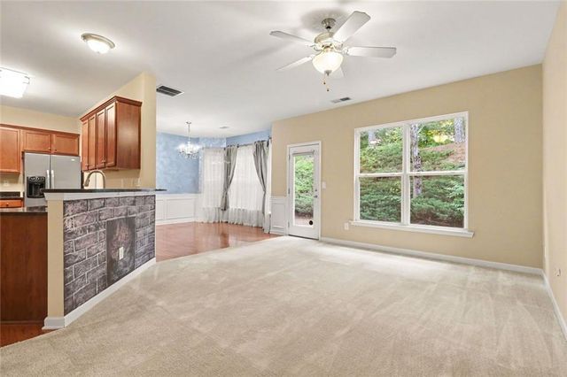 240 Parc View Lane, Woodstock, GA 30188