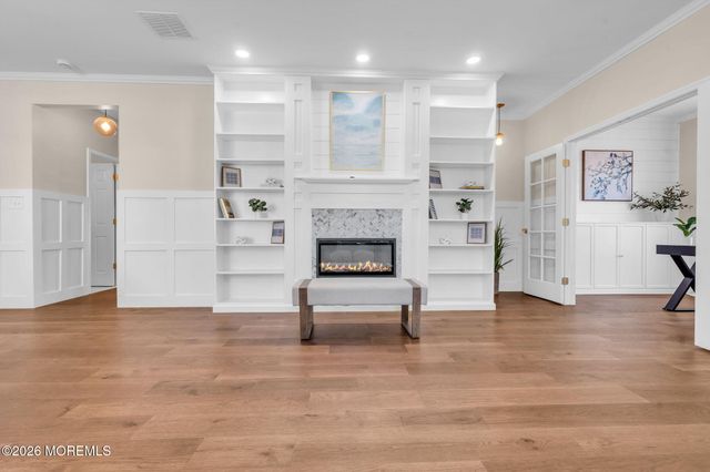 83 Huntington Drive, Jackson, NJ 08527