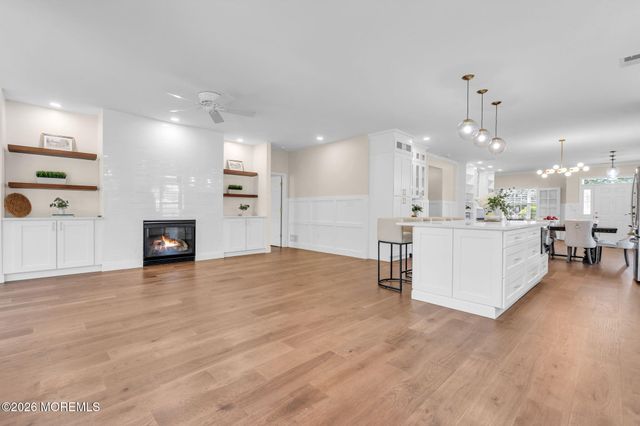 83 Huntington Drive, Jackson, NJ 08527