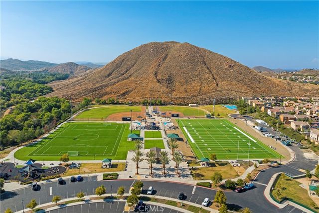 35408 Oakridge Court, Lake Elsinore, CA 92532
