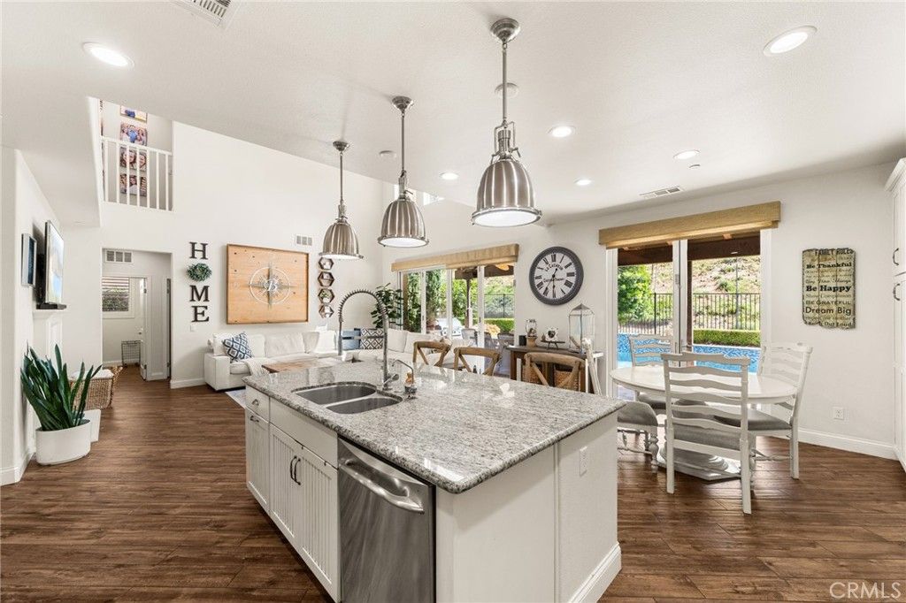 Image 16 of property listing at 35408 Oakridge Court, Lake Elsinore, CA 92532