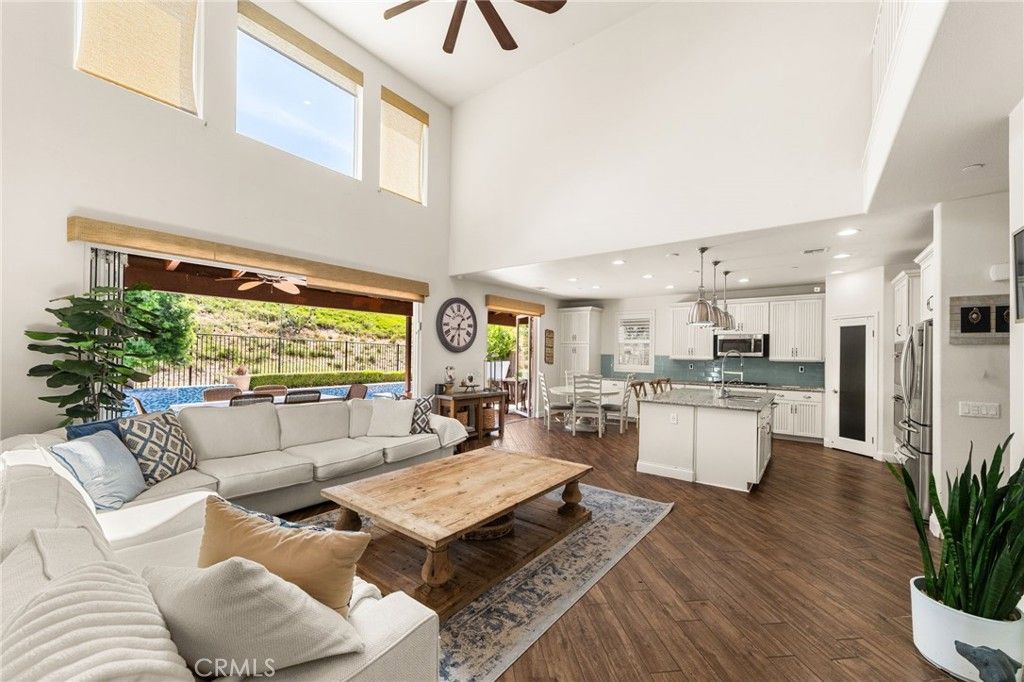 Image 21 of property listing at 35408 Oakridge Court, Lake Elsinore, CA 92532