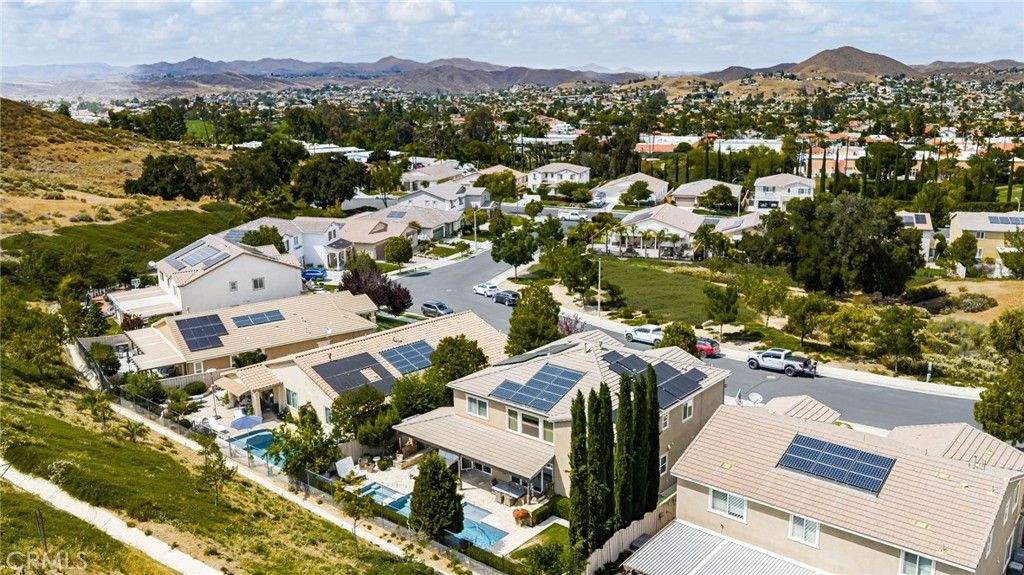 Image 60 of property listing at 35408 Oakridge Court, Lake Elsinore, CA 92532