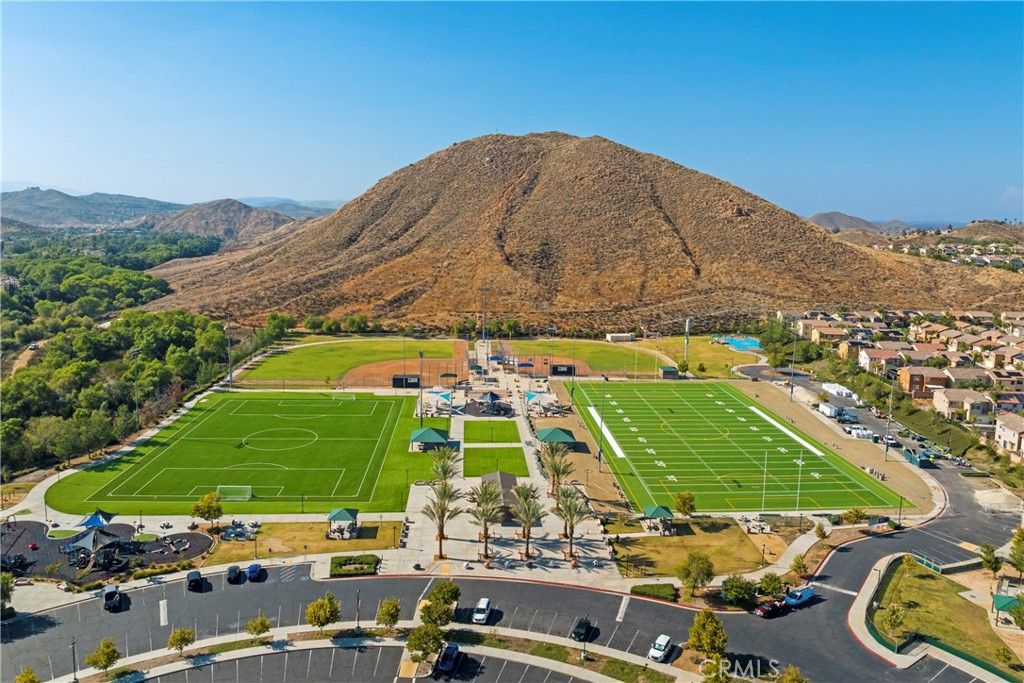 Image 70 of property listing at 35408 Oakridge Court, Lake Elsinore, CA 92532