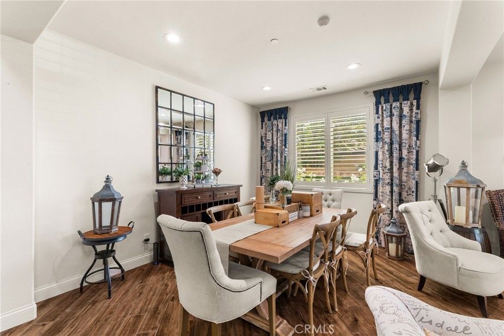 Image 8 of property listing at 35408 Oakridge Court, Lake Elsinore, CA 92532