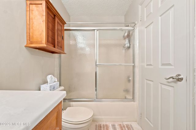 111 Violet Lane, Jackson, NJ 08527