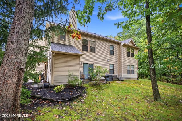 111 Violet Lane, Jackson, NJ 08527