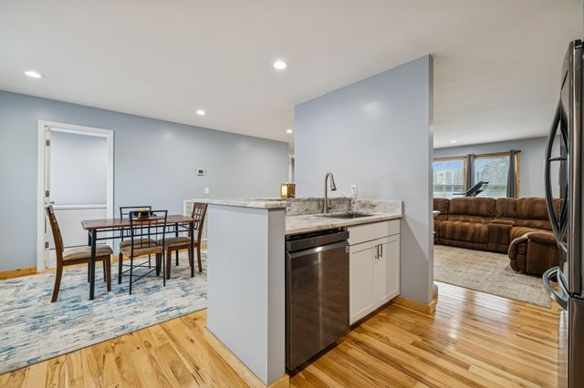 2717 Longstreet Ave, Pleasant View, TN 37146