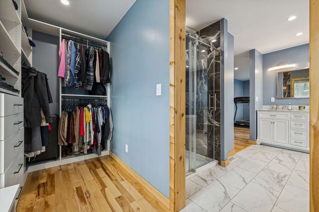 2717 Longstreet Ave, Pleasant View, TN 37146