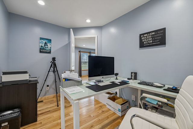 2717 Longstreet Ave, Pleasant View, TN 37146