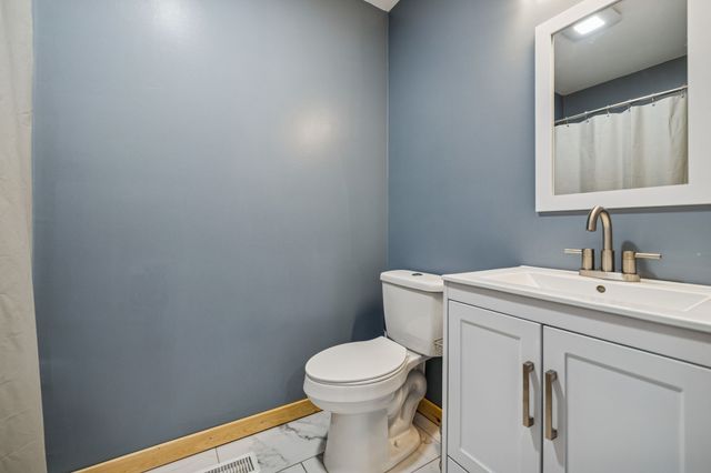 2717 Longstreet Ave, Pleasant View, TN 37146