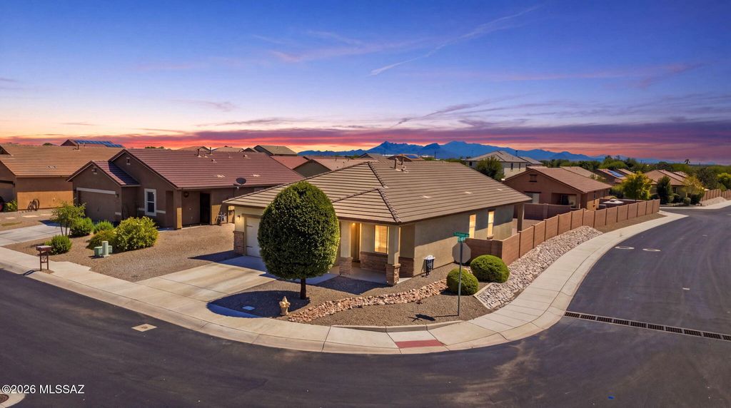 11397 W Caliche Drive, Marana, AZ 85658