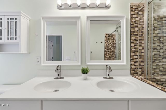 4232 Dalcross Road, Raleigh, NC 27610