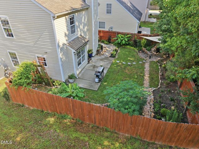 4232 Dalcross Road, Raleigh, NC 27610