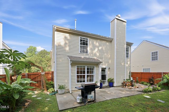 4232 Dalcross Road, Raleigh, NC 27610