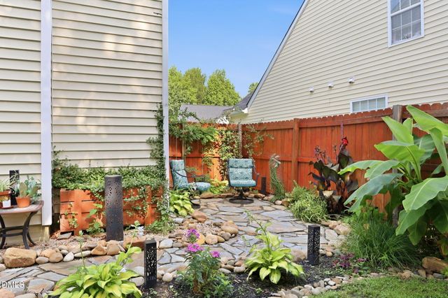 4232 Dalcross Road, Raleigh, NC 27610