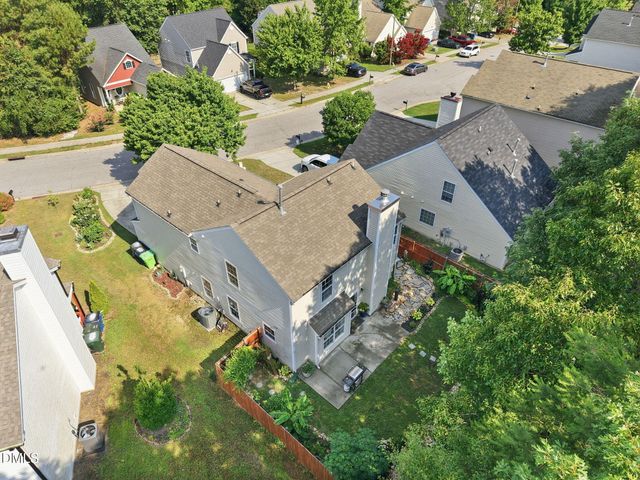4232 Dalcross Road, Raleigh, NC 27610