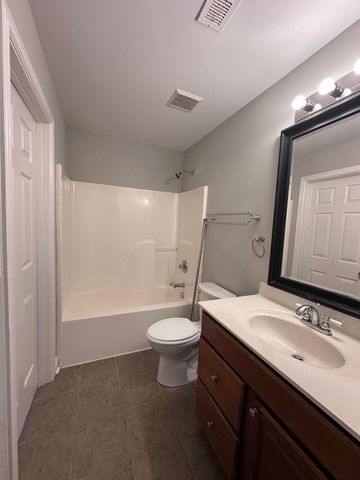 209 Old Todds Road 4111, Lexington, KY 40509