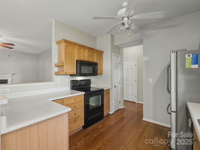 106 Rolling Stone Court, Mooresville, NC 28117