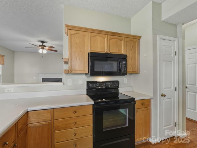 106 Rolling Stone Court, Mooresville, NC 28117