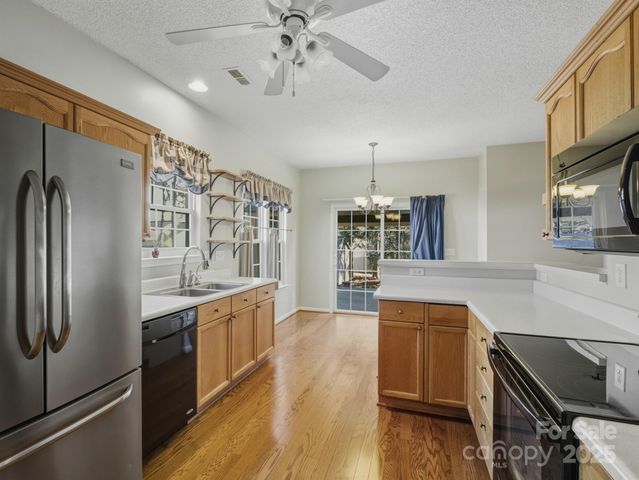 106 Rolling Stone Court, Mooresville, NC 28117