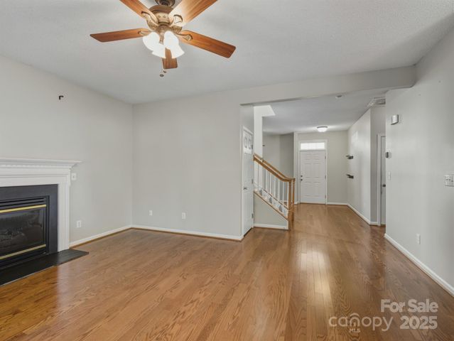 106 Rolling Stone Court, Mooresville, NC 28117