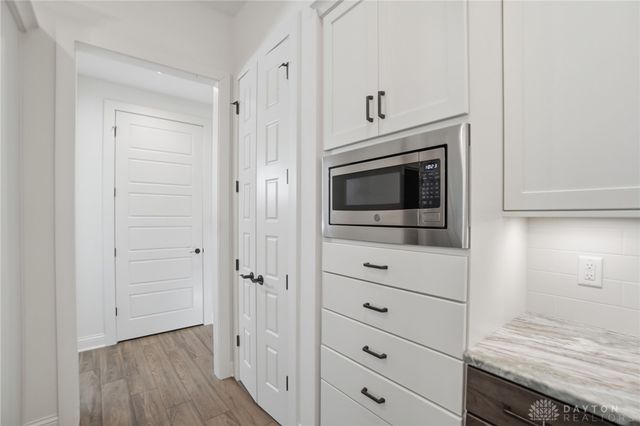 915 Hidden Branches Drive, Washington Twp, OH 45458