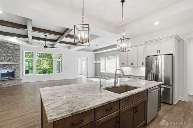 915 Hidden Branches Drive, Washington Twp, OH 45458