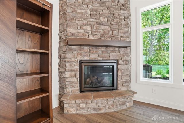 915 Hidden Branches Drive, Washington Twp, OH 45458