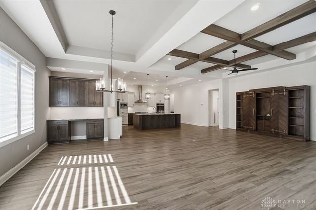 915 Hidden Branches Drive, Washington Twp, OH 45458