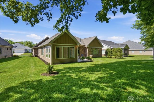 915 Hidden Branches Drive, Washington Twp, OH 45458