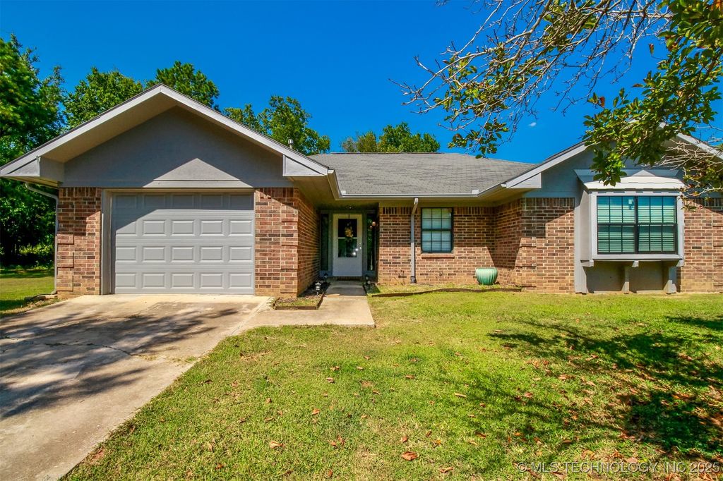 3502 Carter SE, Ardmore, OK 73401
