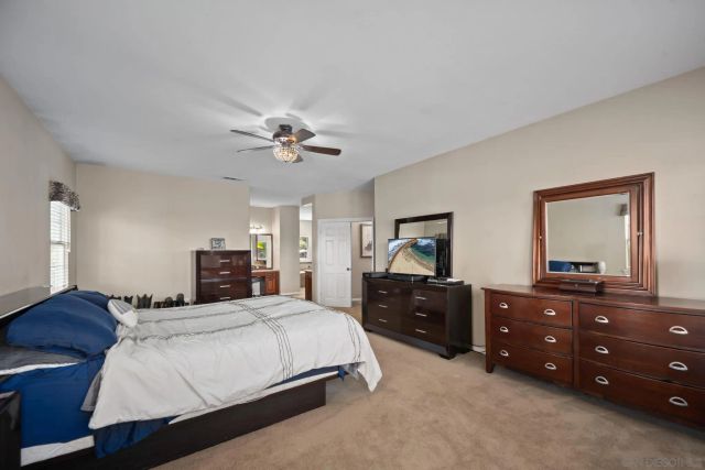 1180 Academy Ln, Vista, CA 92081