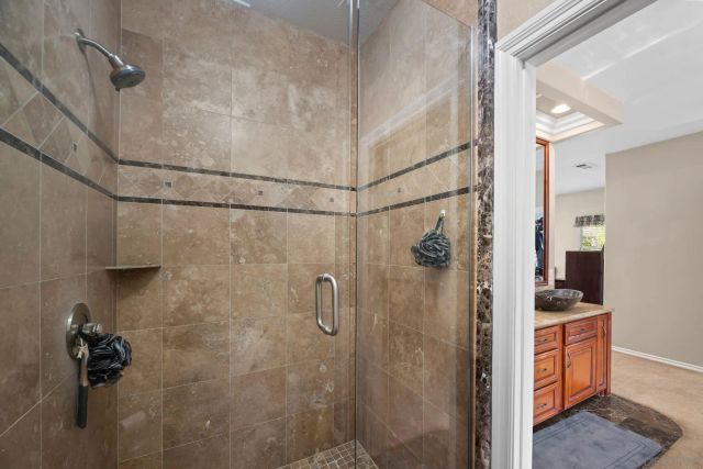 1180 Academy Ln, Vista, CA 92081