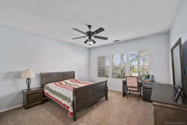 1180 Academy Ln, Vista, CA 92081