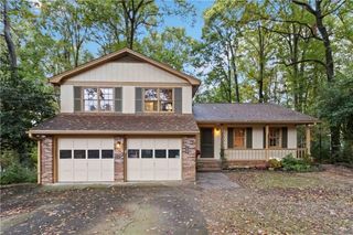 2837 Rosemont Drive, Lawrenceville, GA 30044