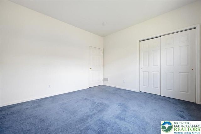 1888 Jeanine Way, Hellertown Boro, PA 18055